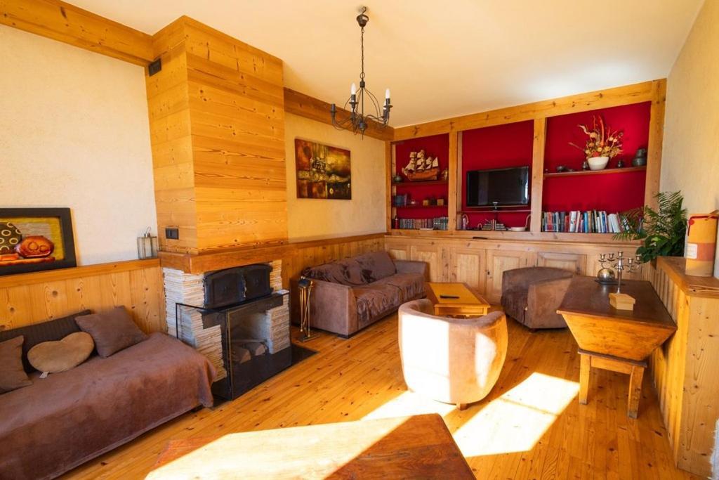 Chambres Et Tables D' Hotes Manglieu Dış mekan fotoğraf